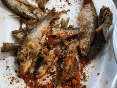 -黄利砖万峰林布依特色酸笋牛肉馆