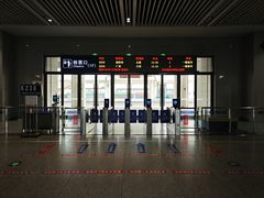-驻马店站