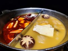 -湊湊火锅·茶憩(新中关购物中心店)