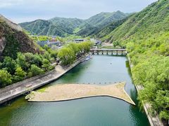 -何适山庄·团餐住宿(水长城P2停车场店)