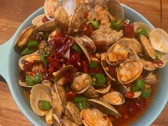 -六福烧烤酒馆(秦隆步行街店)