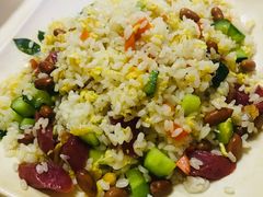 -万新村炒饭