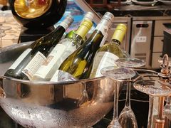-广州万富希尔顿酒店·感趣自助餐厅·金秋蟹宴生蚝海鲜刺身烧烤