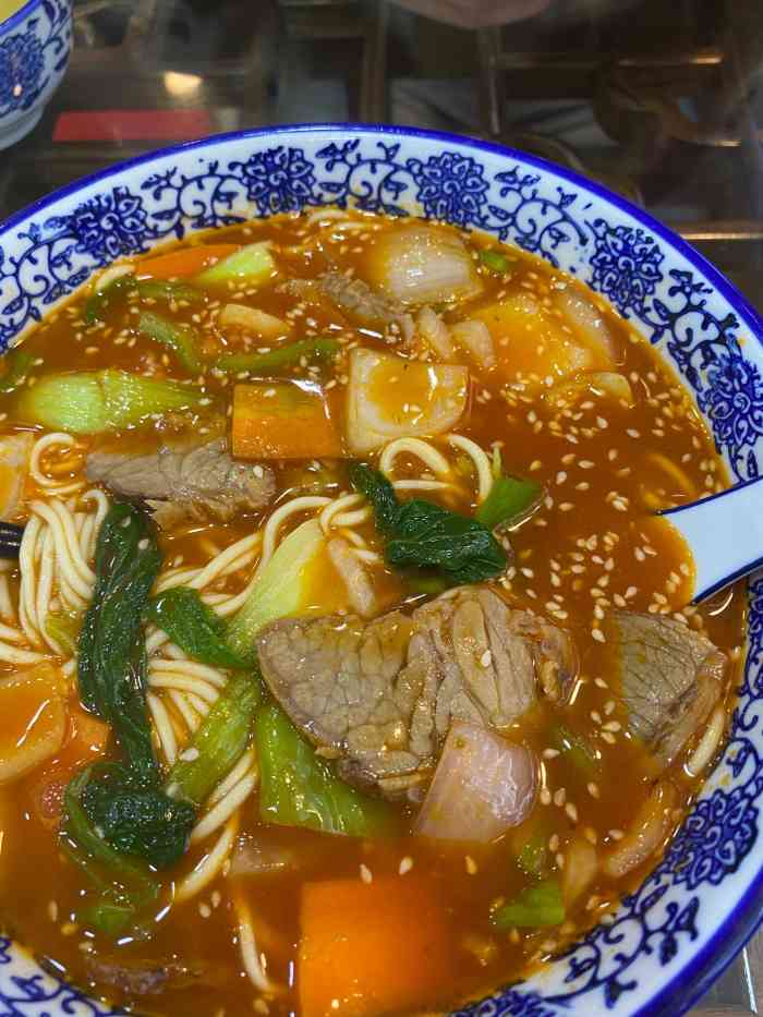 中国兰州拉面(体育路店)-"红烧牛肉面加香菜,配上葱油饼,绝了!第.