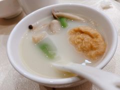 双菇煲鱼腐-马旺子酒楼