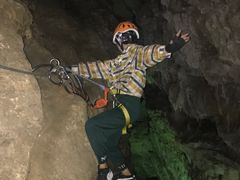 -贵阳猴耳天坑·极限酷玩公园