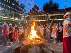 -摩梭传统篝火晚会
