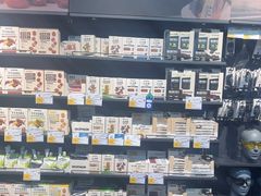 -迪卡侬(西三旗店)