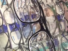 -利客来眼镜店(崂山百货店)