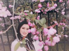 -4iNLOOK美瞳店(龙之梦购物中心虹口店)