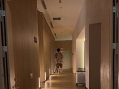 -涨巢·潮玩水疗局