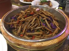 -缪氏川菜(丰盛町店)