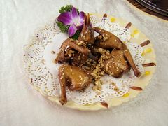 盐焗乳鸽-顺德美食坊(南沙分店)