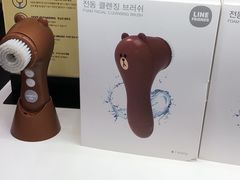 -line friends(明洞旗舰店)