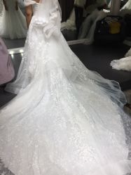 -Lady  Jane高端婚纱礼服馆