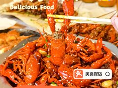 -郑记•不夜城烧烤•龙虾•虾蟹(黄鹤楼店)