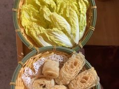 -喃喃椰·糟粕醋·椰子鸡火锅(七堡花园店)