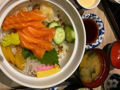 -小山日本料理(兴业太古汇店)