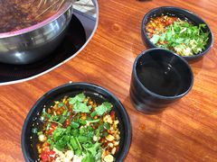 -牛华八婆麻辣烫(起源店)