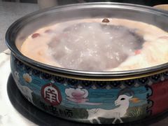 -羊来顺冰煮鲜羊 铁锅烀羊肉(中央大街店)