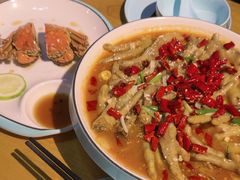 -香蟹煲·醉蟹牛蛙耙鸡爪