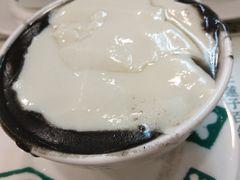 芝麻糊豆腐花-地茂馆甜品