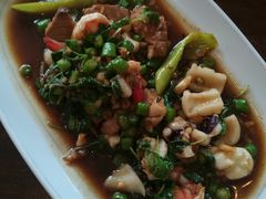 -Dang restaurant (patong phuket)