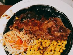-豪客来牛排(空港华联店)