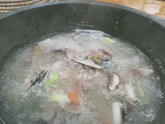 -双廊杨记石锅鱼石锅牛肉