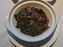 -八府香鸭·啫啫煲(华山路店)