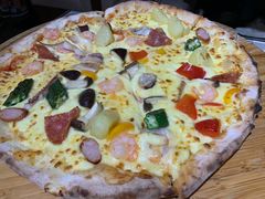 综合披萨-BISTROFIORE美伊娜(伊犁南路店)