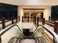 -亮马河饭店翠雅咖啡厅