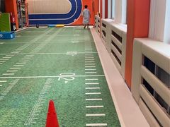 -悦动体能篮球羽毛球网球(三里河店)