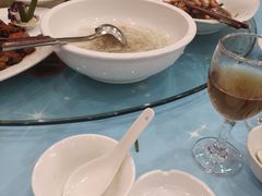 -山明水秀大饭店
