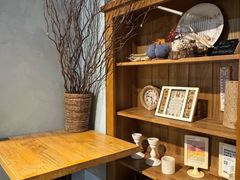 -房角石咖啡与书(吉大南校店)