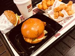 -The Habit Burger Grill 哈比特汉堡(爱琴海店)