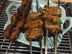 -街角等你.大连海鲜烧烤.经典铁板海鲜串(西安路店)