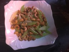 -陈帅夜排档·龙虾·炒菜·烤串(世茂店)