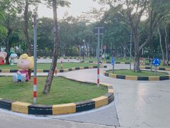 -史努比缤纷世界