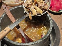 -蘑界·野生菌火锅(深业上城店)