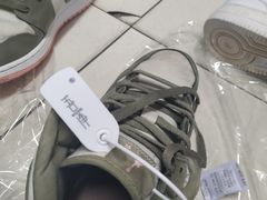 -吾净球鞋奢侈品洗护修复中心(汉街SKP店)
