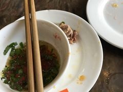 -佬土鹅肠火锅(中建大观店)