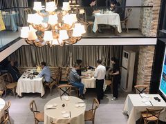 大堂-好兄弟郭巨海鲜(天一阁店)