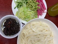 -黑八私房老北京炸酱面