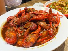 -叶派龙虾•招牌香辣蟹·海鲜(中海国际店)