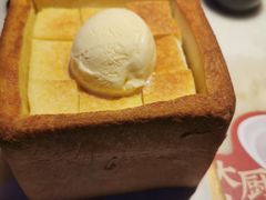 -绿茶餐厅(同成街华联店)