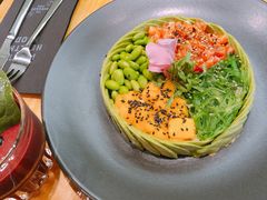 poke bowl-The Avocado Show