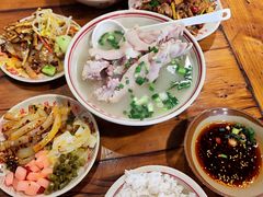 -老方桌烂蹄花川菜馆(九龙坡店)