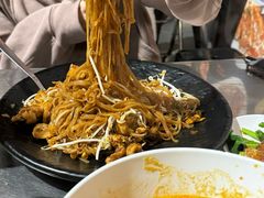 -Show Neua Thai Street Food