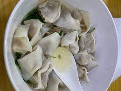 -周震馄饨